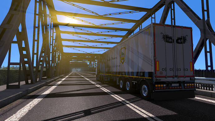 ets2_20180817_230532_00