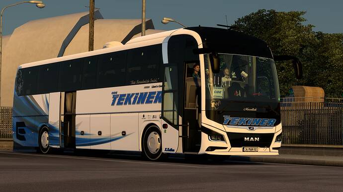 ets2_20250412_231325_00