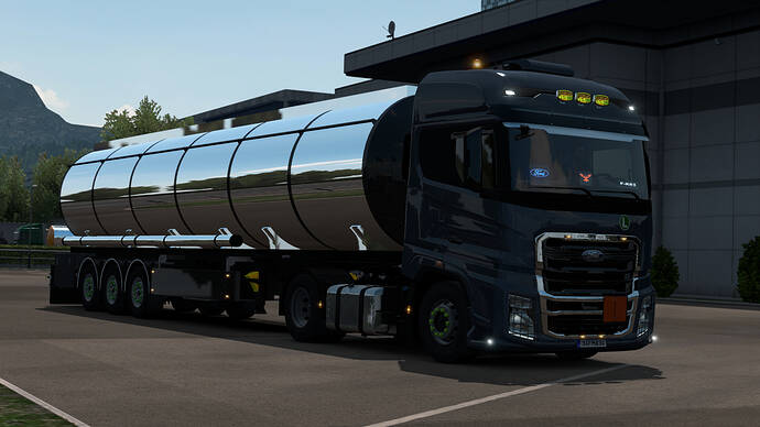 ets2_20200527_030645_00