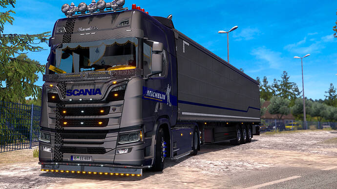 ets2_20190526_010504_00