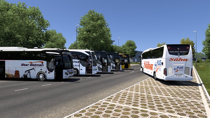 ets2_20251124_205000_00