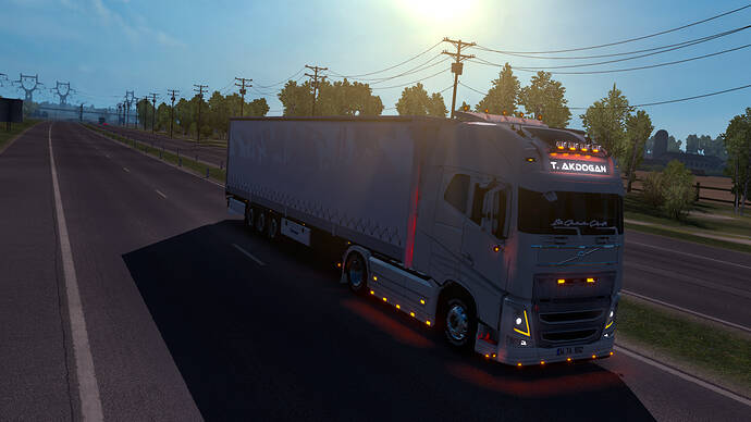 ets2_20200511_003604_00