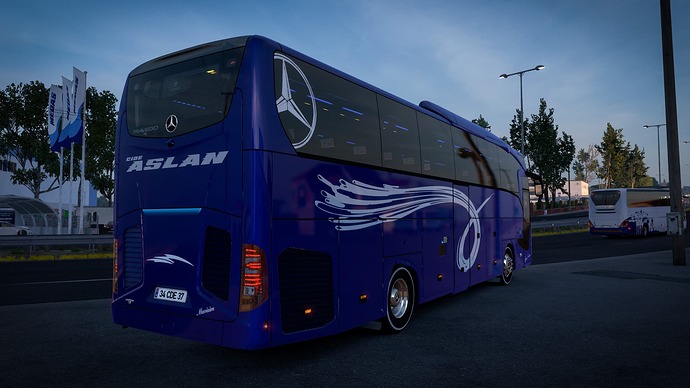 ets2_20251101_221838_00