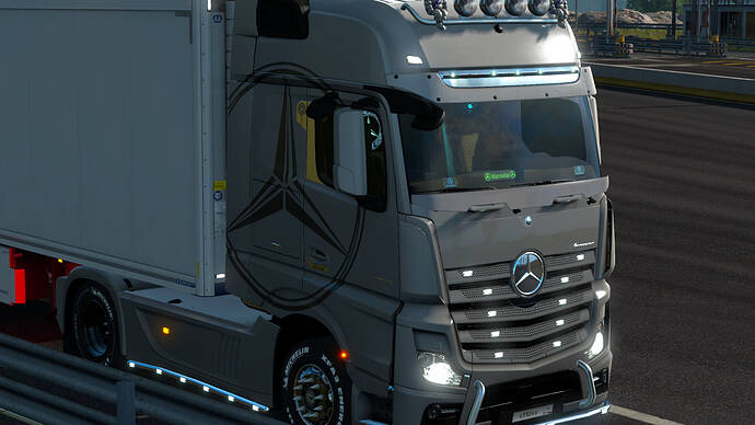 ets2_20200724_234659_00