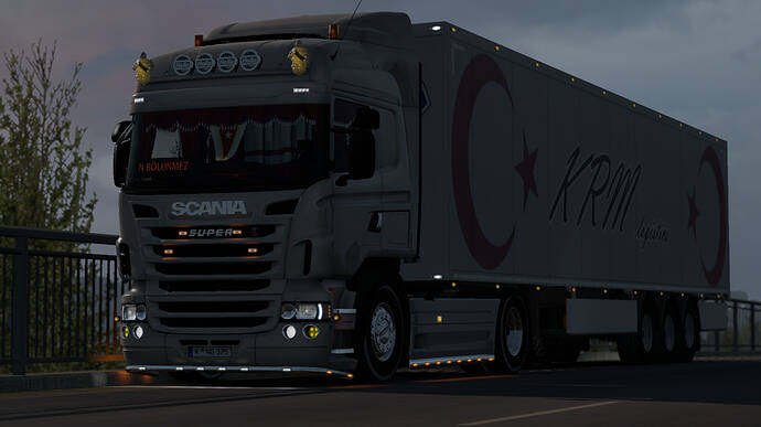 ets2_20190526_001120_00
