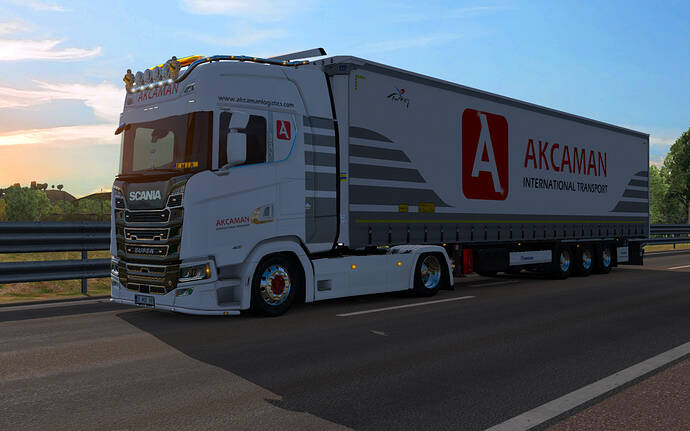 ets2_20200726_023454_00