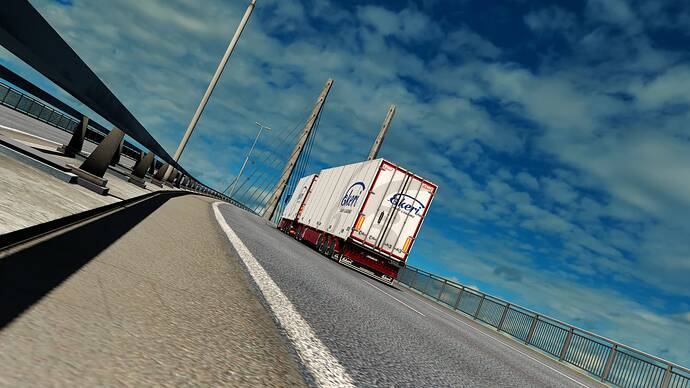 ets2_20250819_225832_00