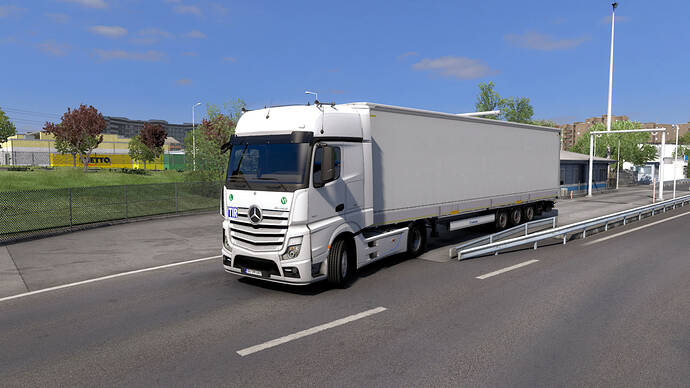 ets2_20200728_001046_00