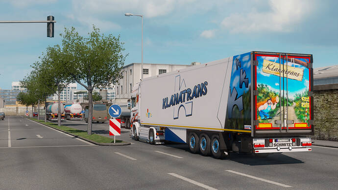 ets2_20190616_020034_00