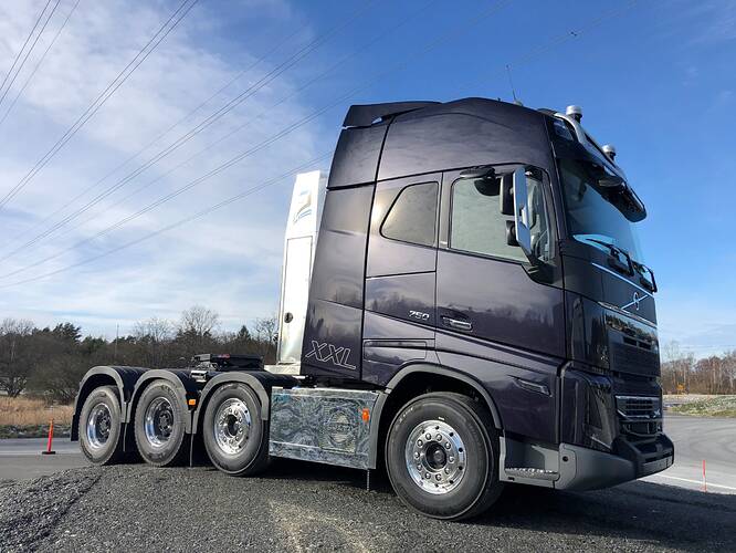 volvo-fh16-met-constructiefront_3-1-scaled