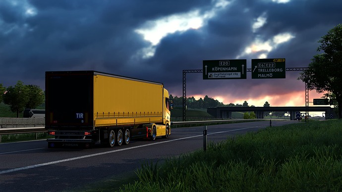 ets2_20251024_221310_00