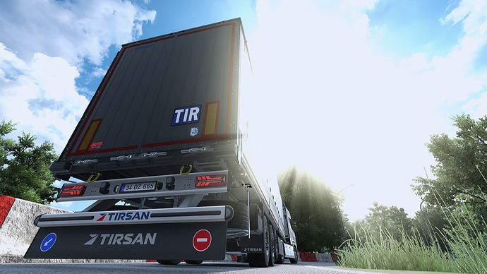 ets2_20260518_000555_00