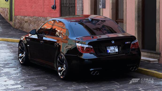 forza 5 m5