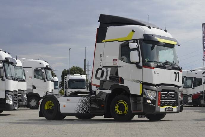 t_racing_01-700x467