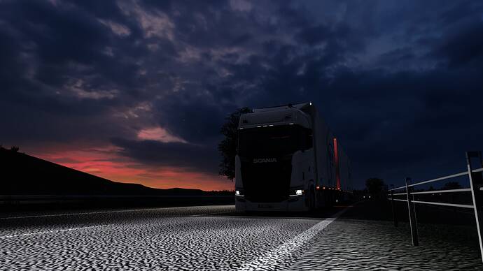 ets2_20250819_223031_00