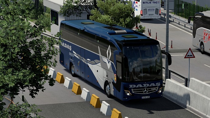 eut2_hq_6a24232d