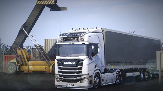 eurotrucks2 2026-05-30 23-43-43_190