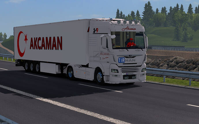 ets2_20191026_135324_00
