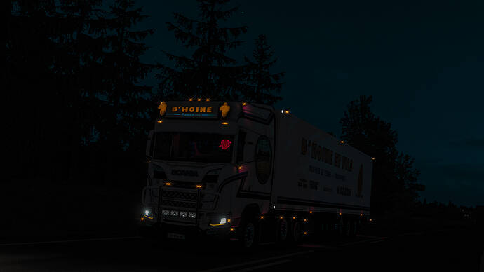 klklkHUYUUets2_20191203_203143_00