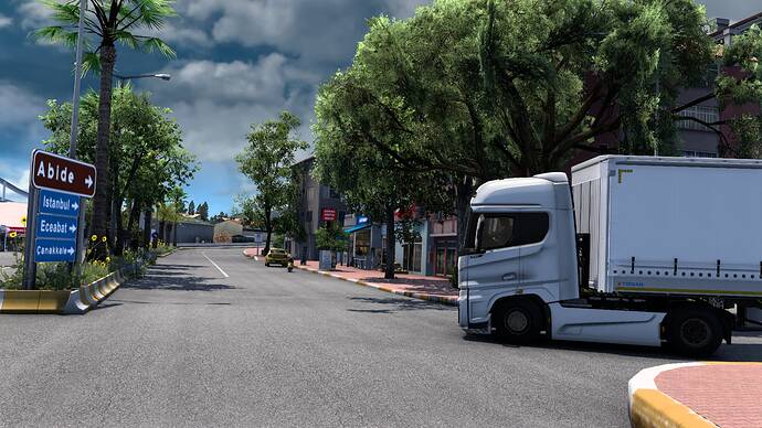 ets2_20250827_230359_00