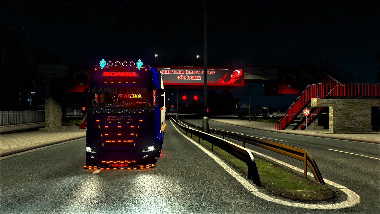 ets2_20190214_221343_00